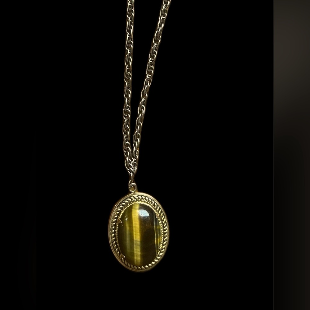 Vintage Tiger eye stone necklace- RARE stone